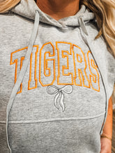 Boutique Brand - Cropped Shortsleeve Hoodie